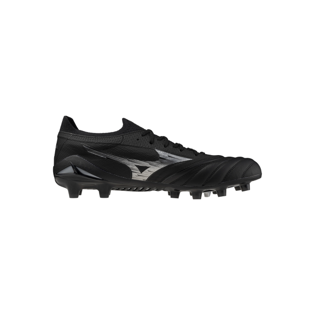 Shop the latest football boots STRIKE SPORTS CO
